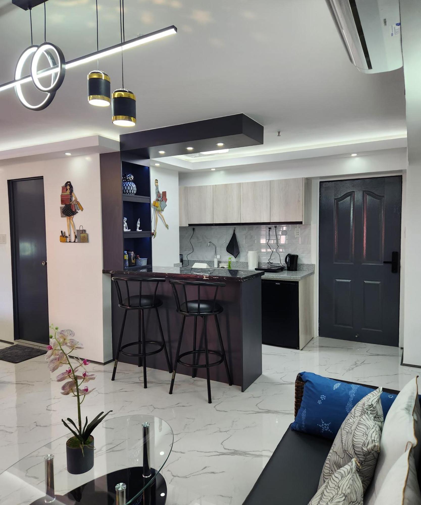 Condo Azur Suites B207 Near Airport, Netflix, Stylish, Cozy With Swimming Pool Lapu-Lapu City Exterior photo