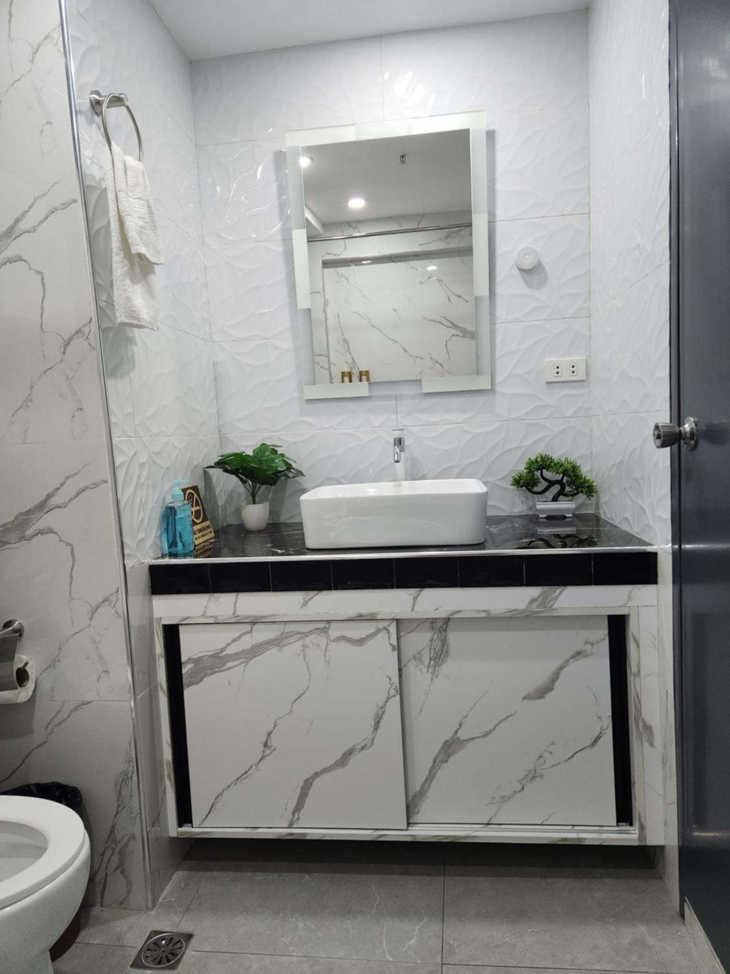 Condo Azur Suites B207 Near Airport, Netflix, Stylish, Cozy With Swimming Pool Lapu-Lapu City Exterior photo