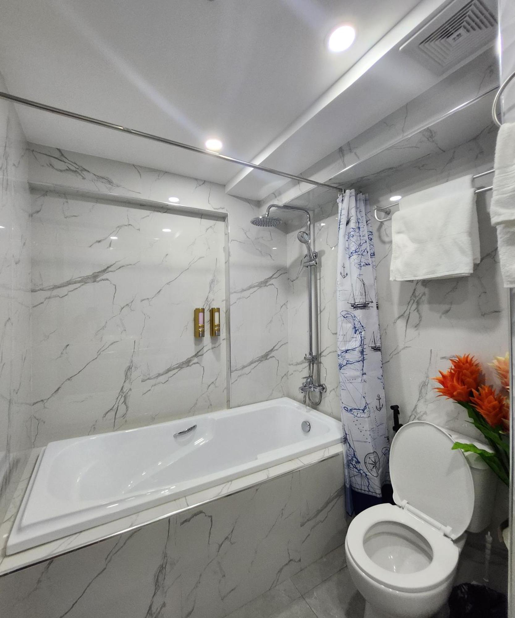 Condo Azur Suites B207 Near Airport, Netflix, Stylish, Cozy With Swimming Pool Lapu-Lapu City Exterior photo